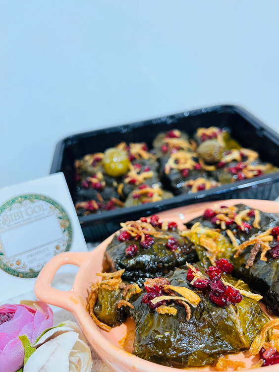با ترئین زرشک و پیاز
